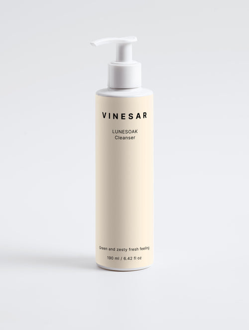 Lunesoak Cleansing Milk